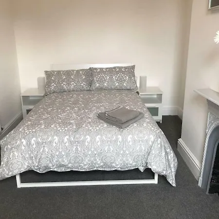 Attractive 2 Bedroom City Centre Townhouse Apartament Carlisle (Cumbria)